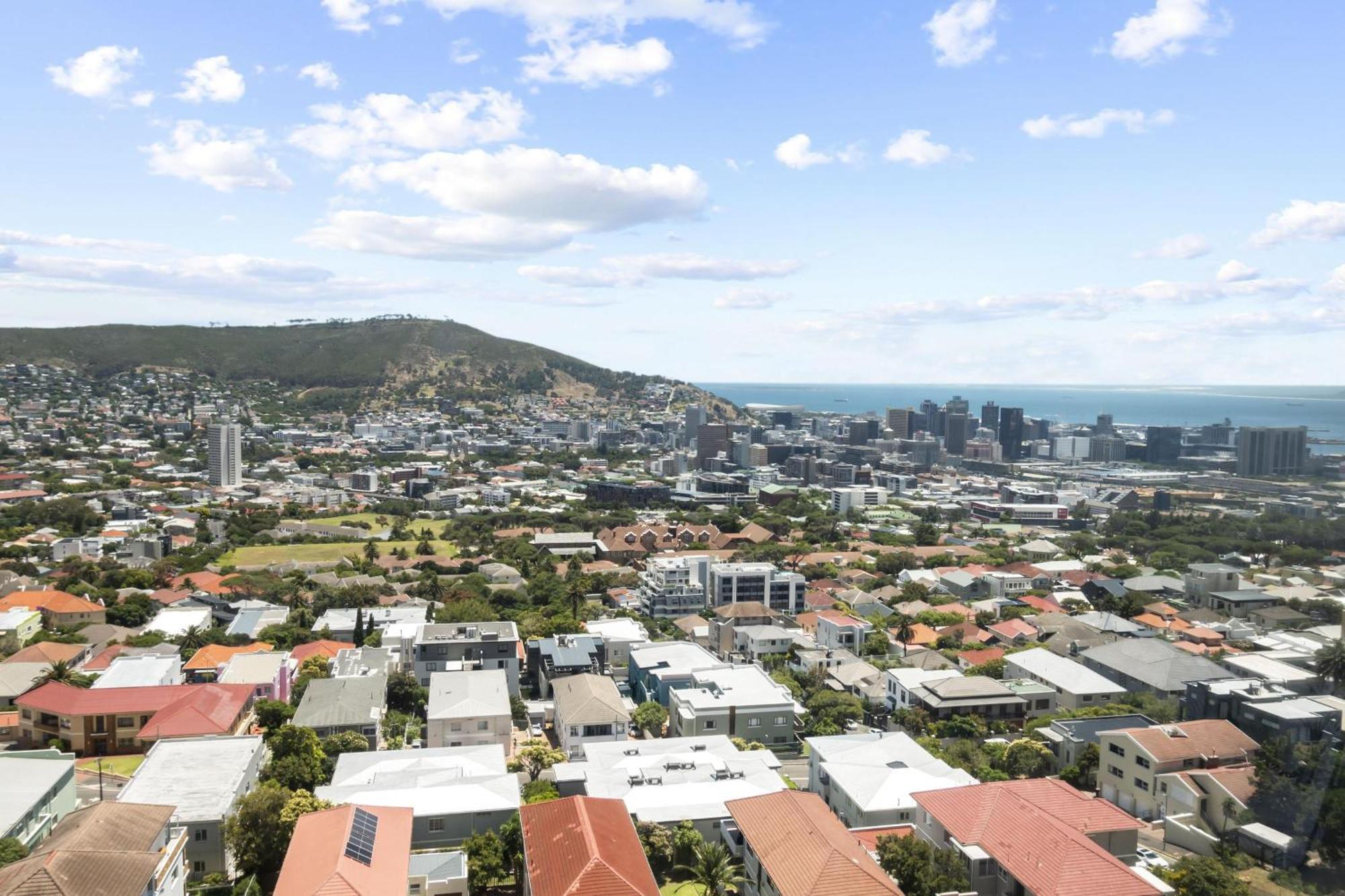 Disa Park 2br With Spectacular Views Apartment Cape Town